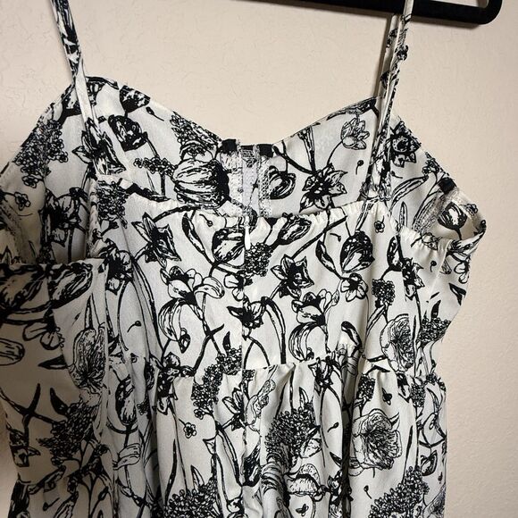 Women's Black and White Floral Structured Corset Cami Romantic Midi Dress - Picture 3 of 6